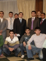 Генеральный Консул Азербайджанской Республики в Санкт-Петербурге Гудси Османов с молодым поколением АКЦ "Озан", 17.10.2007 г.