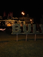 Гуляя по Приморскому Бульвару... Победители фестиваля – конкурса детского и юношеского творчества «Россия — Азербайджан: на крыльях дружбы», посвященного 90-летию общенационального лидера Азербайджана Гейдара Алиева в г. Баку, 14.05.2013