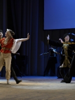 Азербайджанский танец. Гала — концерт фестиваля – конкурса детского и юношеского творчества «Россия — Азербайджан: на крыльях дружбы», посвященный 90-летию общенационального лидера Азербайджана Гейдара Алиева,13.05.2013